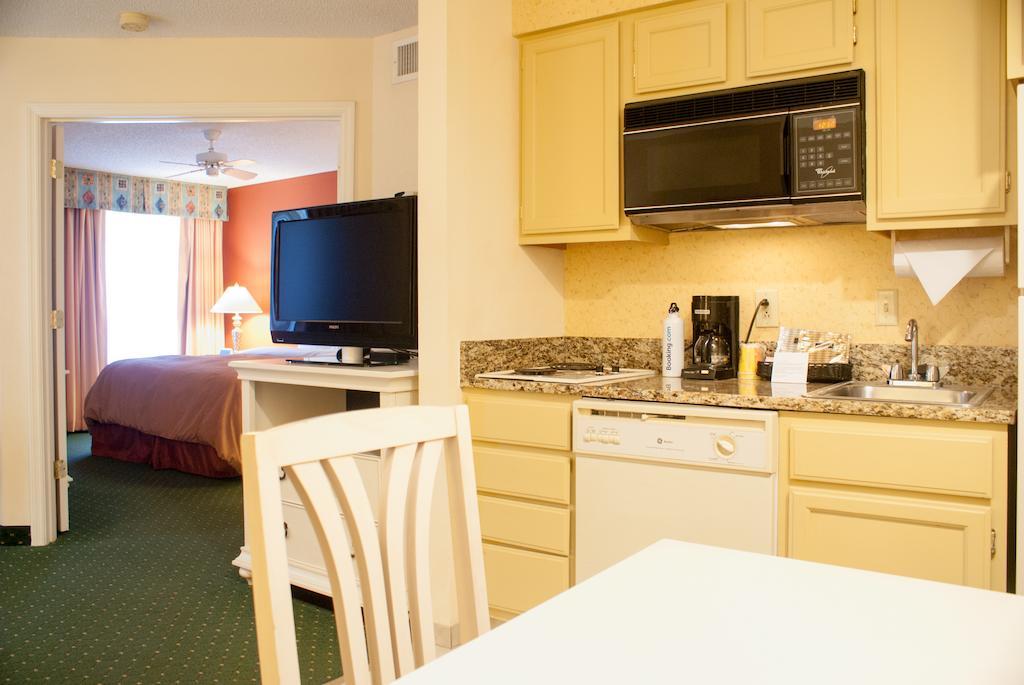 Hawthorn Suites By Wyndham Jacksonville Exterior foto