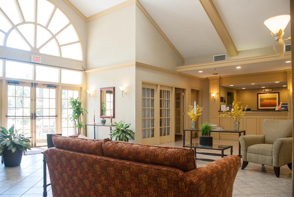 Hawthorn Suites By Wyndham Jacksonville Exterior foto